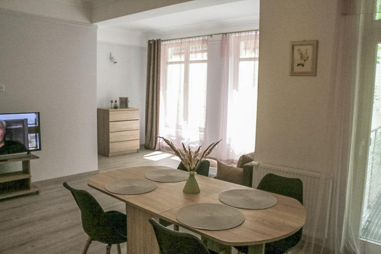 Apartments Moravska 24 Карлови Вари Екстериор снимка